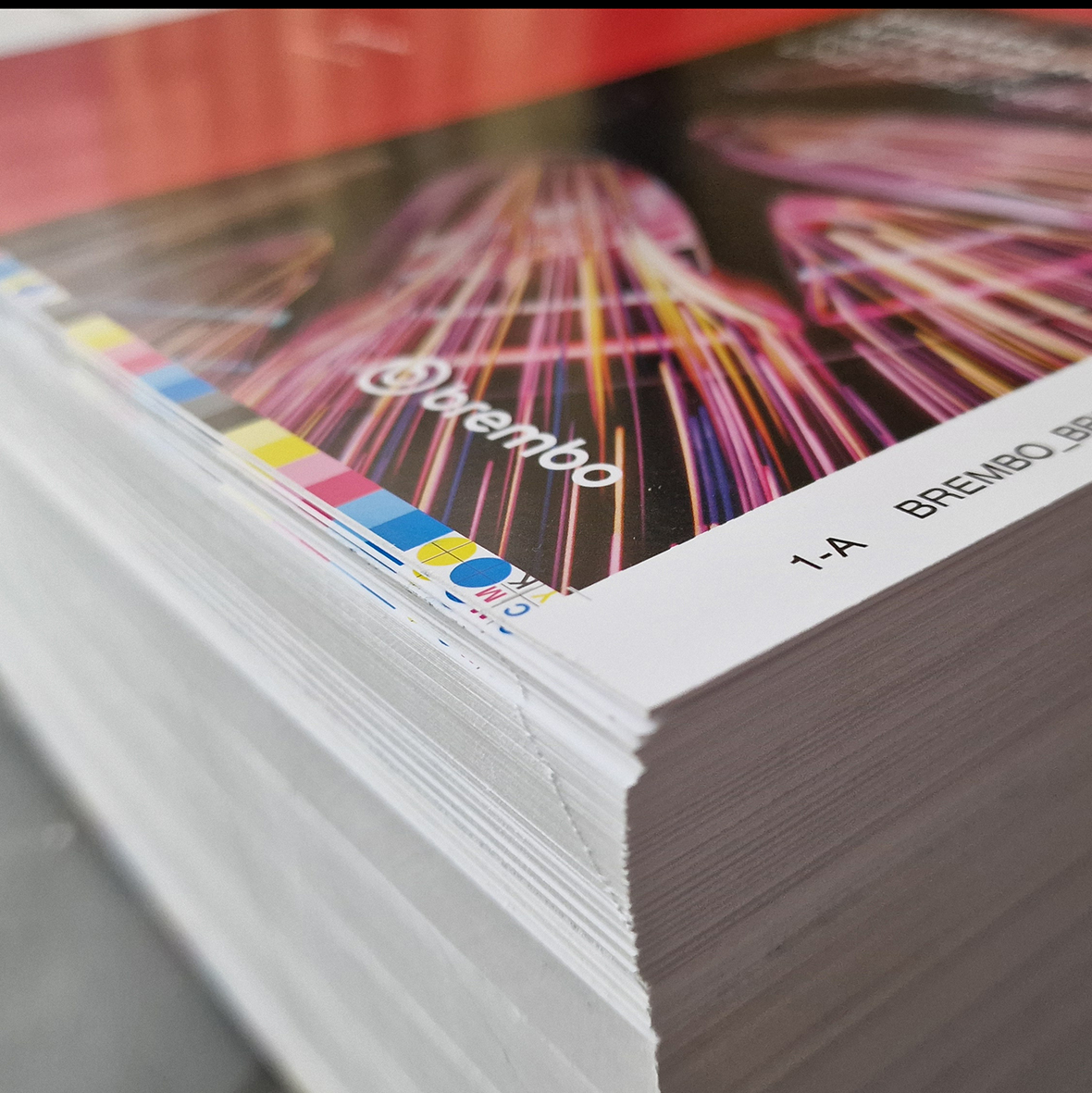 Guida alle tecniche di stampa moderna: digitale, offset e serigrafica